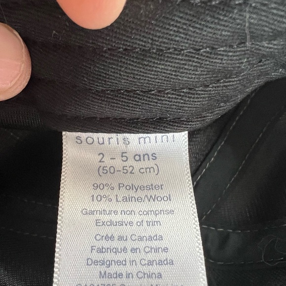 Nice warm hat for little boys - Picture 7 of 7